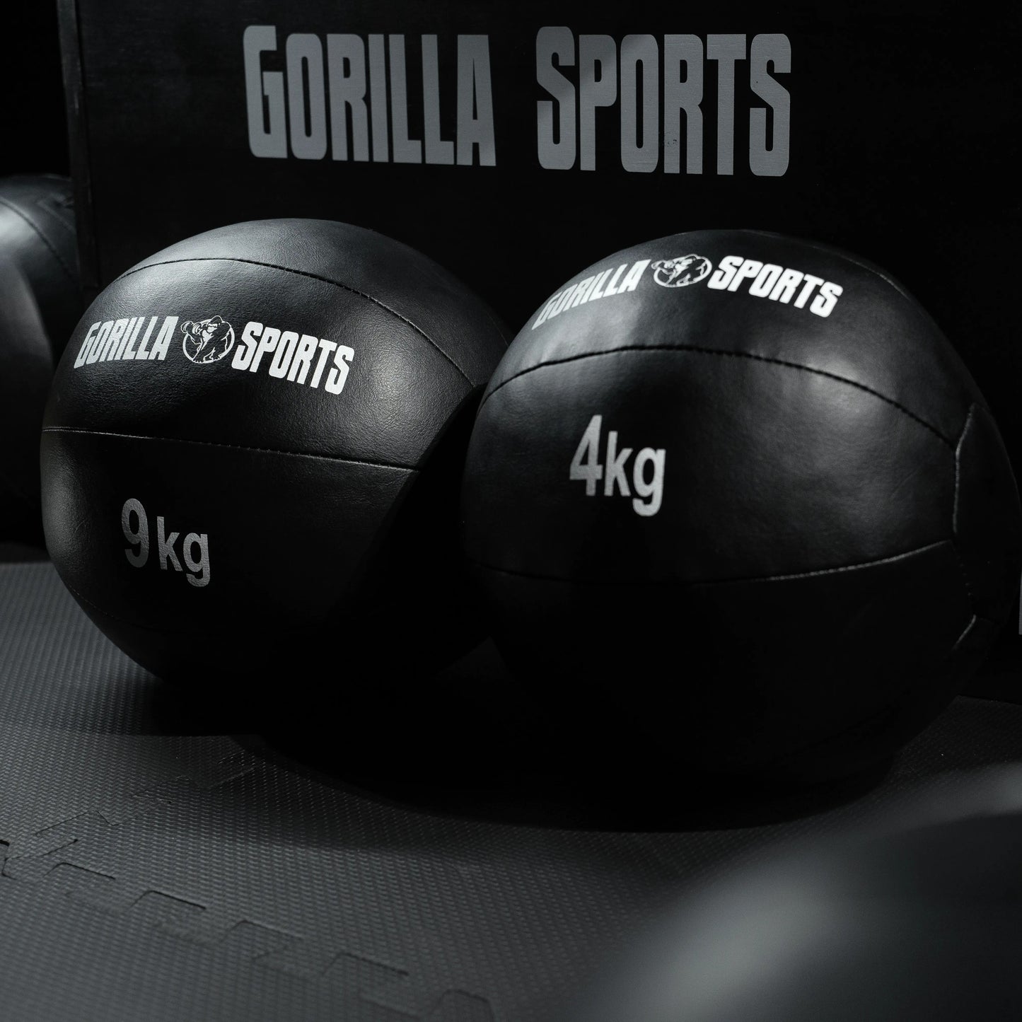 Medizinball aus Leder in Schwarz 1 - 10 kg - Gorilla Sports DE
